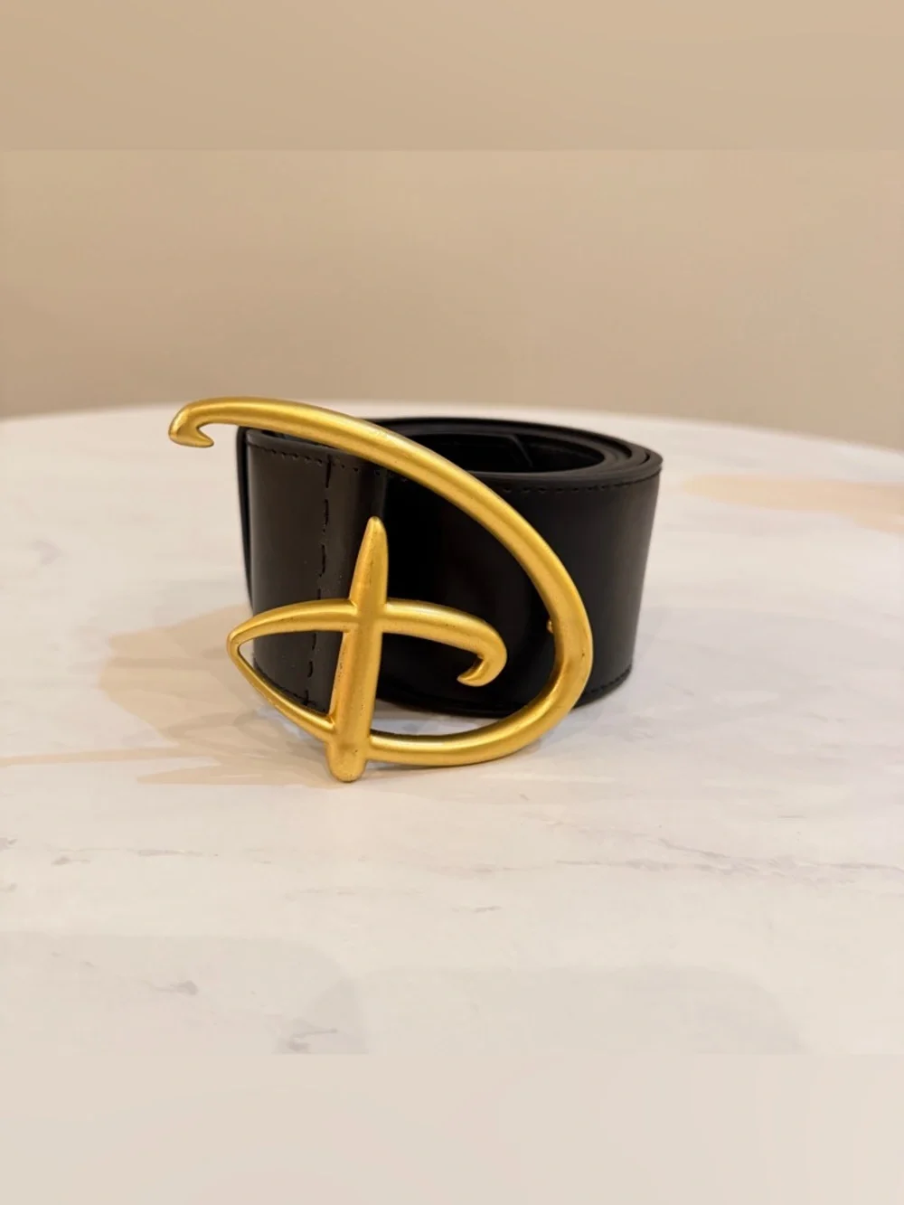 NEW Disney Buckle-Down Signature D Gold Belt size XL
